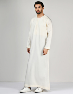 Thobe islamique à manches longues pour hommes confortable Arabian Jubba à prix raisonnable avec service OEM - Product Image 1