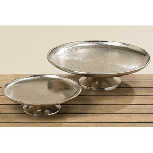 Support à gâteau en métal galvanisé durable et élégant, design robuste de haute qualité pour les mariages, les fêtes et les présentoirs de desserts - Product Image 6