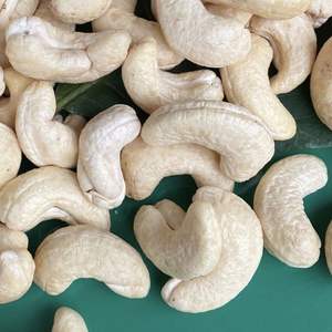 ผลิตเม็ดมะม่วงหิมพานต์คั่วและบรรจุภัณฑ์ santigo ในเวียดนามที่มีคุณภาพระดับพรีเมียม W320ส่งออกไปยังสหภาพยุโรปตะวันออกกลาง - Product Image 1