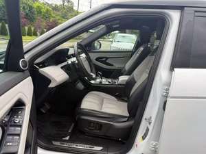 Véhicules d'occasion de qualité supérieure : Evoques 2023 en promotion saisonnière, voitures d'occasion intelligentes et automatiques, en excellent état, prêtes à être expédiées - Product Image 2