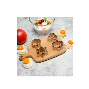 Cortador de galletas de metal Juego DE CORTADOR para hornear de acero inoxidable con mango para tamaño personalizado Venta caliente - Product Image 1