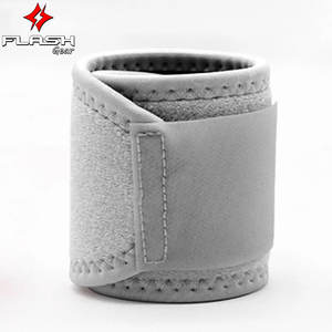 Bande de protection des poignets unisexe pour le soutien des entorses du canal carpien Gym Sports Pain Relief Adjustable Wrap Bandage - Product Image 4