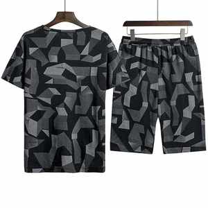 Hommes survêtement longueur genou court et chemise en coton tissu de haute qualité durable tenue de gym décontractée OEM ODM vente en gros d'usine - Product Image 5
