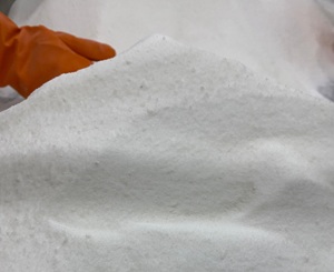 Poudre de L-Carnitine Tartrate à faible coût pour la formulation de produits nutraceutiques et de bien-être - Product Image 4