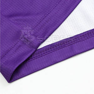 Offre Spéciale Ensemble d'uniformes de basket-ball de haute qualité Nouveau design Respirant Plus Size Usine directe Meilleur prix Vêtements de basket-ball de haute qualité - Product Image 5