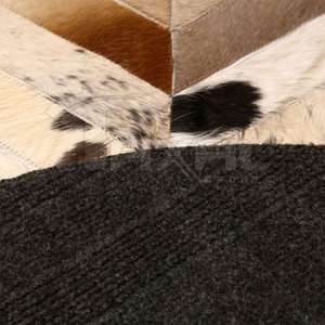Tapis ronds en cuir de vachette les plus vendus Tapis ronds en cuir de vachette de taille personnalisée en matériau durable de marque privée - Product Image 4