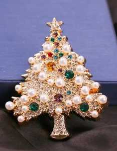 Beaded brooches Handmade designer brooch. High quality accessories. <b>Unique</b> design brooch. <b>Baby</b> shower best <b>gift</b>. - Product Image 3