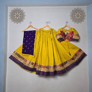 Belle impression florale mariée Lehenga Choli avec koti Tusser gratuit soie meilleur matériel de robe indienne et pakistanaise - Product Image 3