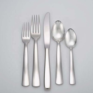 ชุดอุปกรณ์บนโต๊ะอาหารสเตนเลสสตีลขัดเงาสีเงินดีไซน์เกาหลีแบบเต็มรูปแบบด้ามจับหนาสำหรับโต๊ะมีสี่ชิ้น - Product Image 5