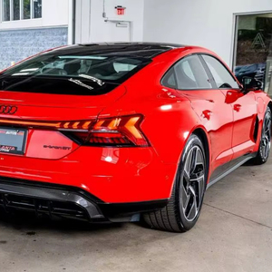 (W&T) PROMOCIÓN Venta de Auto Usado 2024 Audi RS E-tron GT Sedán 4 Puertas con Tracción en las Cuatro Ruedas (Eléctrico 2A) - Product Image 1