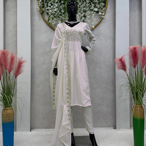 Beau costume de créateur avec intérieur et pen-Dupatta avec fil et séquence - Product Image 1