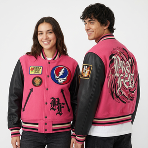 Veste de baseball en collage pour hommes, confortable, vente chaude, personnalisable, unisexe, corps en laine, manches en cuir PU, patch de crâne, vestes universitaires - Product Image 3