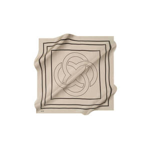 Écharpe carrée en soie beige avec motif géométrique - Product Image 1