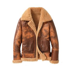 Chaqueta de invierno de piel de oveja cálida para hombre con corte clásico y estilo versátil para un armario fiable para clima frío - Product Image 1