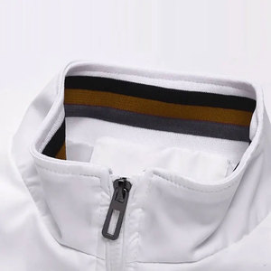 Chaqueta de bombardero Softshell de diseño personalizado para hombre de suministro directo de fábrica, cómoda, ligera de invierno con cuello levantado, servicio OEM - Product Image 4