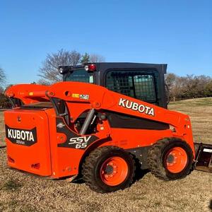 Chargeuse compacte sur chenilles Kubota SVL 75-3 d'occasion avec pompe hydraulique MOOG et moteur Caterpillar à vendre - Product Image 2