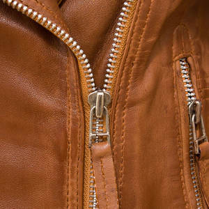 Chaqueta de cuero puro de invierno de nuevo estilo para mujer transpirable y de moda disponible a precios mayoristas - Product Image 5