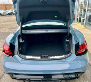 Audi e-tron GT quattro Prestige USADO del 2022 - Product Image 3