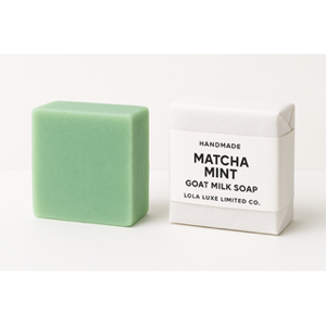Savon Solide Artisanal au Lait de Chèvre, Matcha et Menthe, 100g, Savon de Toilette Blanchissant, Antiseptique, Parfumé Fraise Citron, au Beurre de Karité pour la Peau - Product Image 1