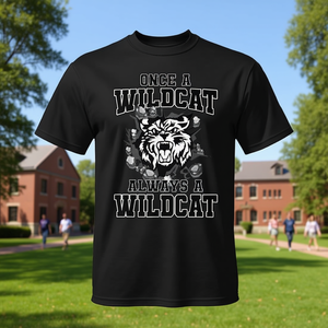Maglietta Promozionale Personalizzabile con lo Spirito di Ritorno a Scuola dei Gatti Selvatici - Abbigliamento Universitario - Product Image 3