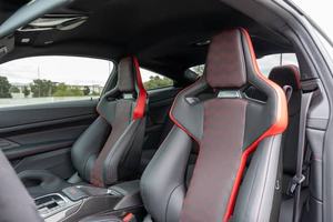 PRÊT À ÊTRE EXPÉDIÉ RHD/LHD 2025 BM-W M4 CS 543-HP TWIN-TURBO 6-CYLINDRES AWD - Product Image 4