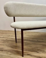 Banc de salle à manger rembourré durable au design Japandi Wabi-Sabi moderne, revêtement en coton, pieds en fer, garantie, usage domestique et commercial