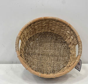 ตะกร้าเก็บของทรงกลมทำจากผักตบชวา ทออย่างประณีต เป็นมิตรต่อสิ่งแวดล้อม ใช้ได้หลากหลายสำหรับจัดเก็บของในบ้าน - Product Image 2
