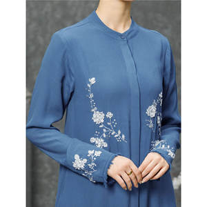 Abayas Casuales de Tela de Memoria Sólida Personalizadas de Moda para Mujer, Bordadas, con Cremallera, Transpirables, Ecológicas, 100% Poliéster - Product Image 6