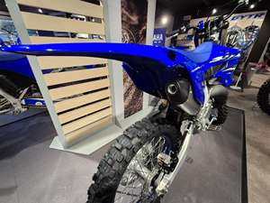 Nouvelle Moto YZ125 2026 de Haute Qualité - Légère et Haute Efficacité pour la Finition du Béton, Prête à l'Expédition Mondiale - Product Image 2