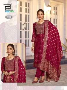 Conjunto de traje de algodón de uso diario elegante de alta calidad con Dupatta estampado geométrico para fiestas disponible en cantidad a granel - Product Image 3