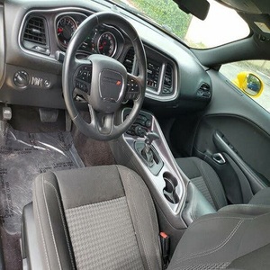 Usado 2018 DODGE CHALLENGER SXT RWD Dark Turbo cuero R18 Coupe listo para enviar - Product Image 3