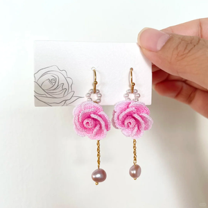 Boucles d'oreilles pendantes en micro-crochet, bijoux faits main, cadeau Fête des Mères - Product Image 6