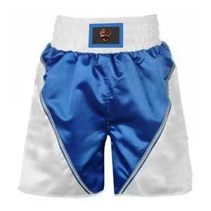 Shorts de kickboxing haute performance, écologiques, en polyester léger, tissu respirant, coupe décontractée pour une meilleure mobilité. - Product Image 1