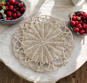 Plato de cargador de ratán redondo Floral hecho a mano artesanal, mantel de ratán Natural para comedor elegante para Decoración de mesa de restaurante - Product Image 4