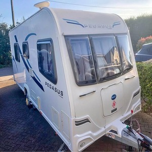 2025 nuevo remolque de lujo 4X4 todoterreno RV caravana Camper para viajes por carretera casa móvil con nevera para acampar y viajar - Product Image 5