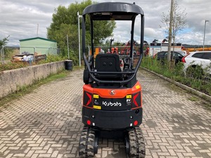 Mini-excavatrice Kubota U17-5, mini-excavatrice diesel compacte avec cabine et hydraulique auxiliaire à haut débit - Product Image 6