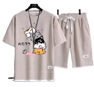 Conjunto de camiseta y pantalones cortos de verano para hombre, venta especial de fábrica al por mayor, conjunto de dos piezas con estampado holgado. - Product Image 1