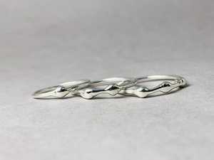 Anillos apilables minimalistas de triple banda, venta al por mayor, joyería de diseño clásico a la moda, joyería de plata de ley 925 a la moda - Product Image 4