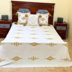 Manta Marroquí Hecha a Mano, Auténtica, Artesanal, Diseño Tribal, Suave, Tejida, Decoración para el Hogar, Regalo - Product Image 1