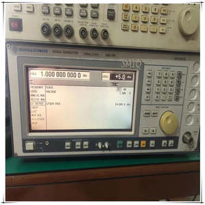 Generador de Señales Rohde & Schwarz SMIQ06ATE 6G Usado, 300k-6.4G, Alemania, con Forma de Onda Sinusoidal - Product Image 3