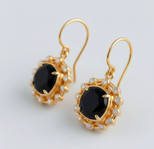 Pendientes de Ónix Negro y Circonita Cúbica |   Ónice Negro Ovalado de 10x12 con Circonita Cúbica de 2 mm |   Joyería de Plata de Ley 925 Chapada en Oro de 18K para Uso Diario - Product Image 3