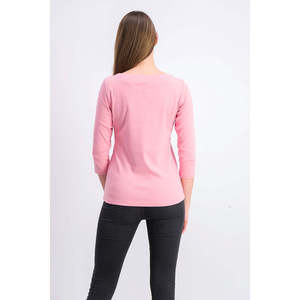 Haut en coton rose foncé à œillets pour femme Karen Scott, avec logo brodé, coupe ample, longueur longue, tailles 4XL 3XL disponibles pour le bureau - Product Image 2