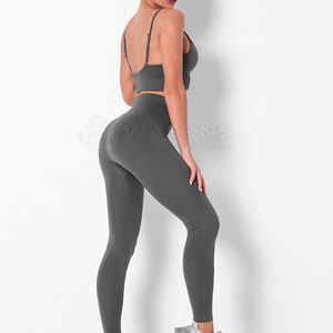 Conjunto de yoga de calidad premium, leggings de cintura alta, conjunto de yoga con sujetador deportivo para fitness y práctica de yoga. - Product Image 2
