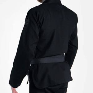 BJJ GI และยูโดของผู้ชายน้ำหนักเบาและทนทานสมบูรณ์แบบสำหรับการฝึกซ้อมและการแข่งขัน - Product Image 4