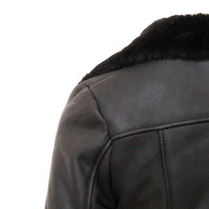 เสื้อแจ็คเก็ตแฟชั่นหนังแกะแท้คุณภาพสูงสำหรับผู้หญิง กันน้ำ เป็นมิตรกับสิ่งแวดล้อม ระบายอากาศได้ดี ดีไซน์ใหม่ รับผลิตตามสั่ง ขายส่ง - Product Image 4