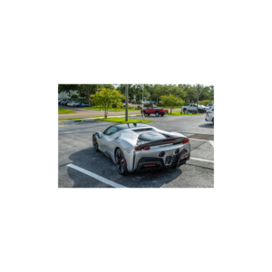 Farrari 488 pista ด้วยวัสดุน้ำหนักเบาและประสิทธิภาพที่เน้นการติดตาม