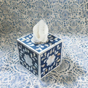 กล่องใส่กระดาษทิชชูดีไซน์หรูหรา งานฝีมือประณีต พร้อมลวดลายดอกไม้สลัก สำหรับพื้นที่ที่ต้องการความสง่างาม Tradebyd - Product Image 1