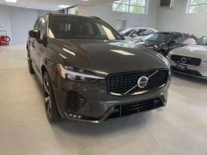 Volvo XC60 T6 Inscription 2020 d'occasion, modèle 2019/2022, 100% en parfait état de marche, sans accident - Product Image 5