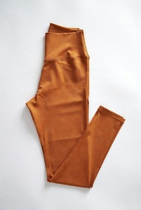 กางเกงโยคะเอวสูงสำหรับผู้หญิง กางเกงออกกำลังกายแบบยืดได้ ช่วยกระชับหน้าท้อง เหมาะสำหรับฟิตเนส วิ่ง และออกกำลังกายที่ยิม - Product Image 3