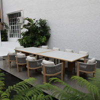 Ensemble de table et chaises de patio en teck pour hôtel et complexe hôtelier, avec fauteuils en corde tressée, mobilier d'hôpital personnalisé OEM